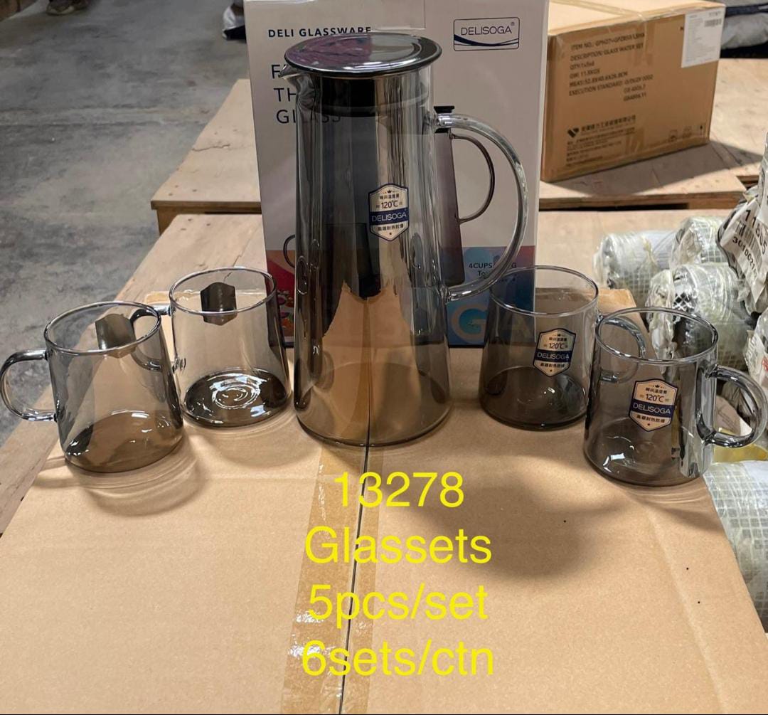 BowLift | Glass Jug Set