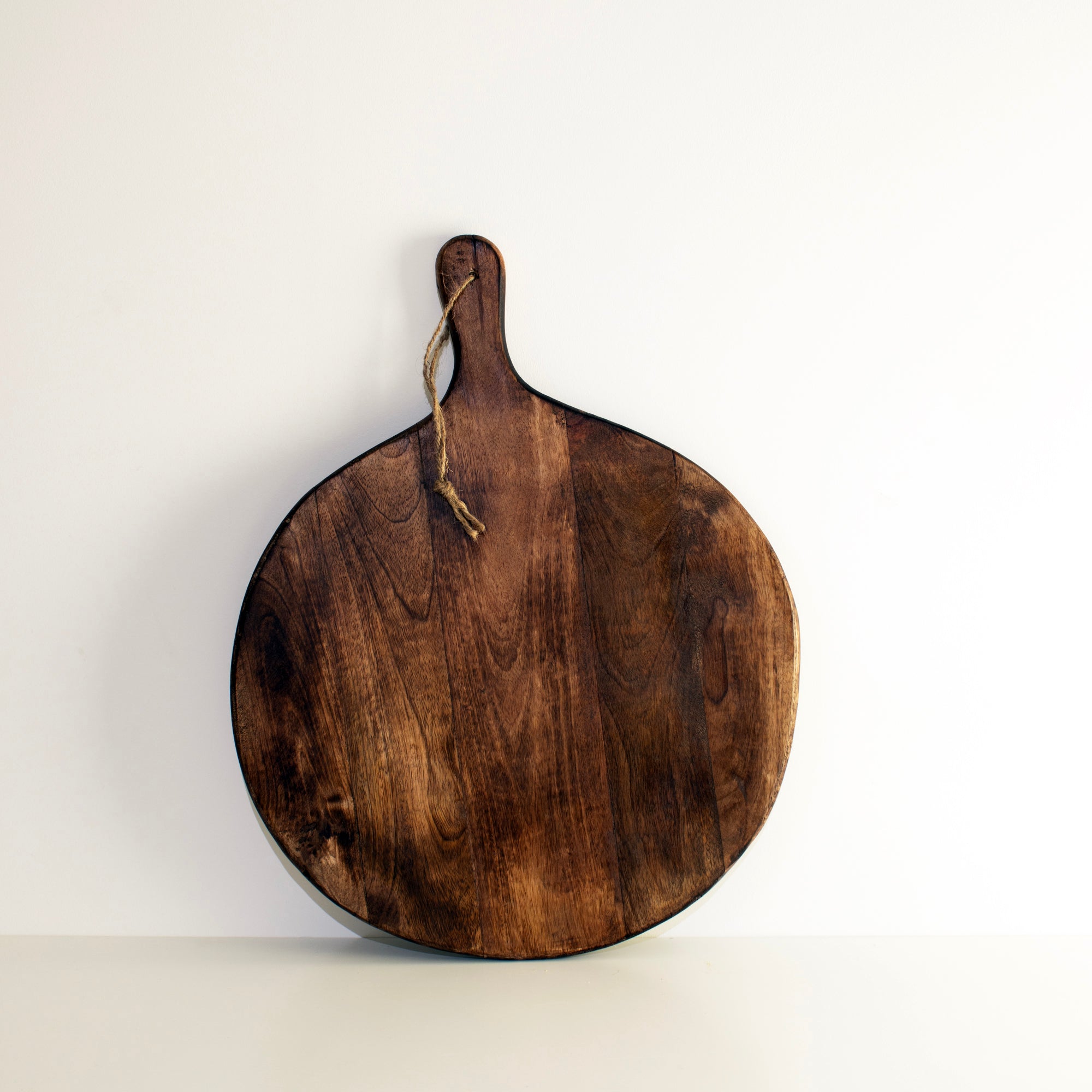 BowLift | Irregular Round Dark Brown Chopping Boards