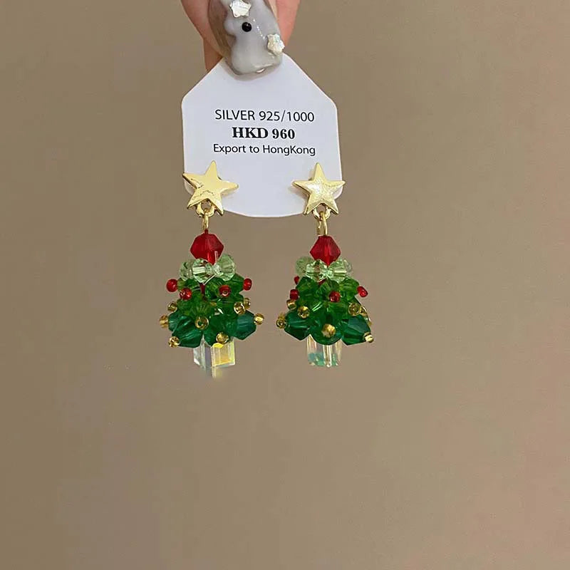 BowLift | Frostella Kerstboom Oorbellen – Handgemaakte Glaskralen met Ster & Strik Detail, Feestelijke Elegantiesieraden