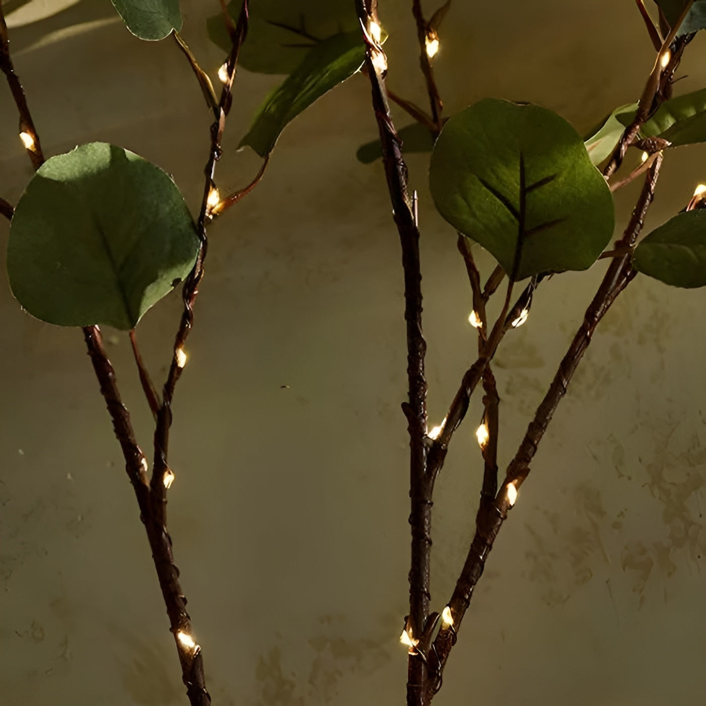 BowLift | EverLeaf Light – Natural Olive Branch LED Lamp for Atmospheric Lighting
