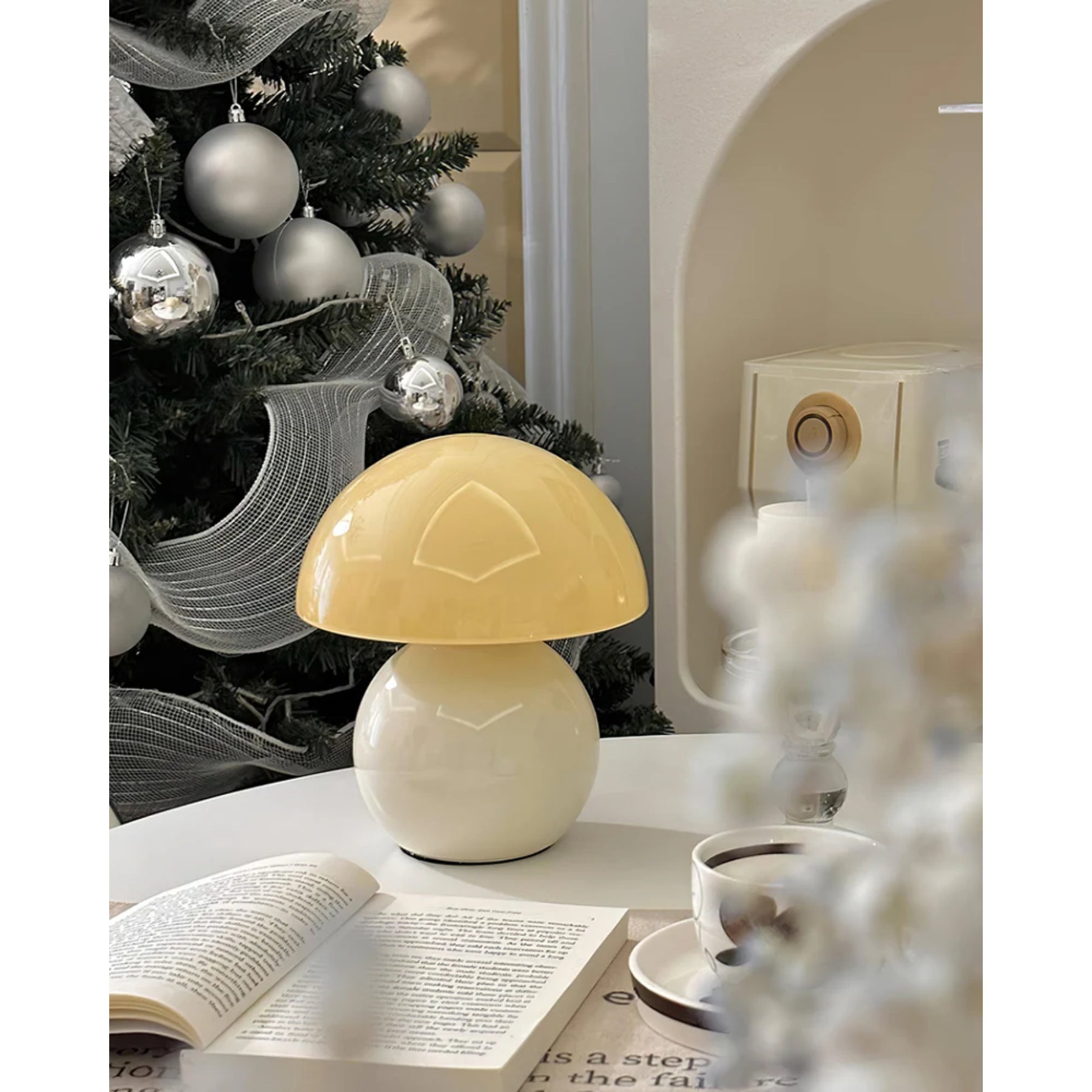 BowLift | Design Table Lamp Modern Minimalist Lighting