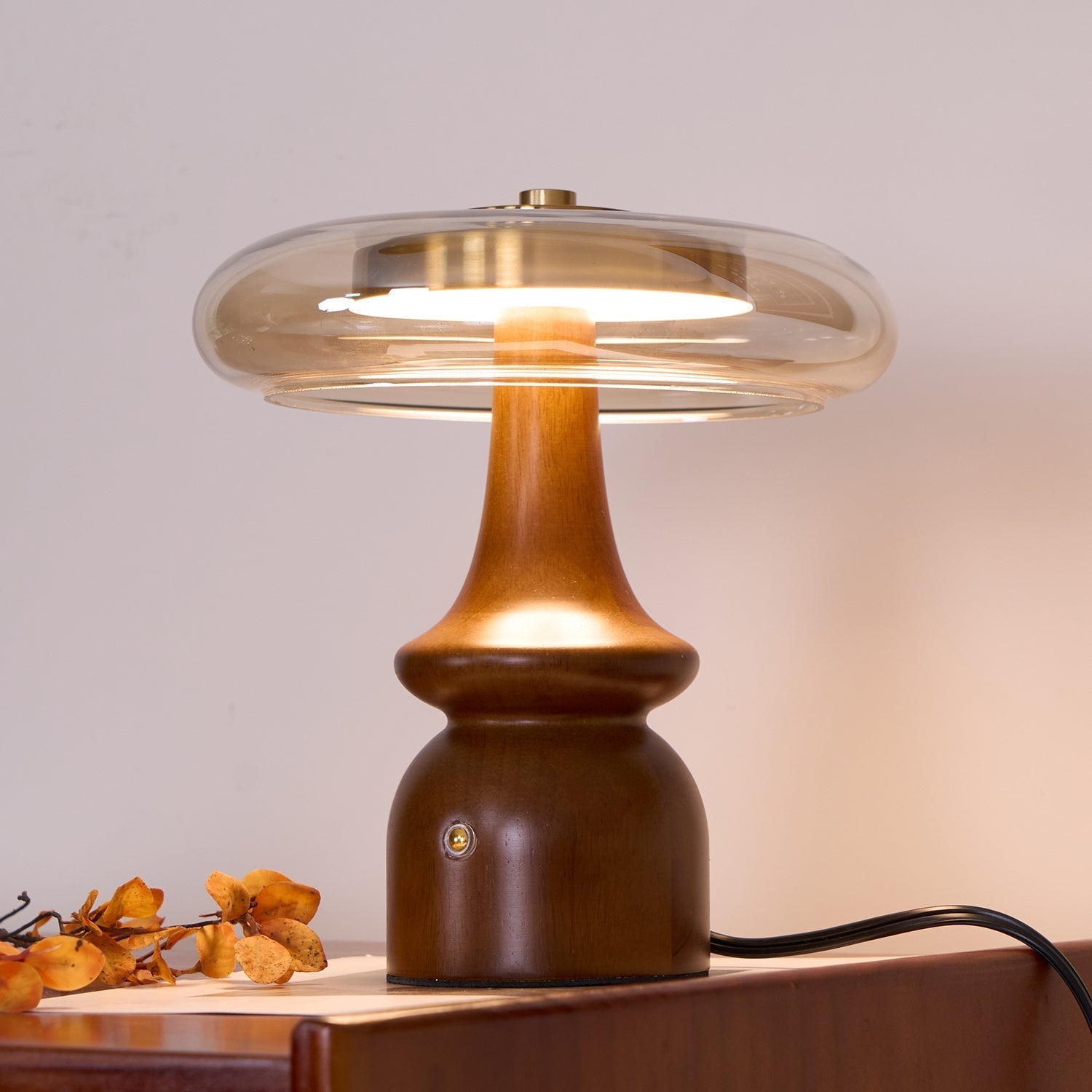 BowLift | Modern Table Lamp Minimalist Design Ambient Lighting