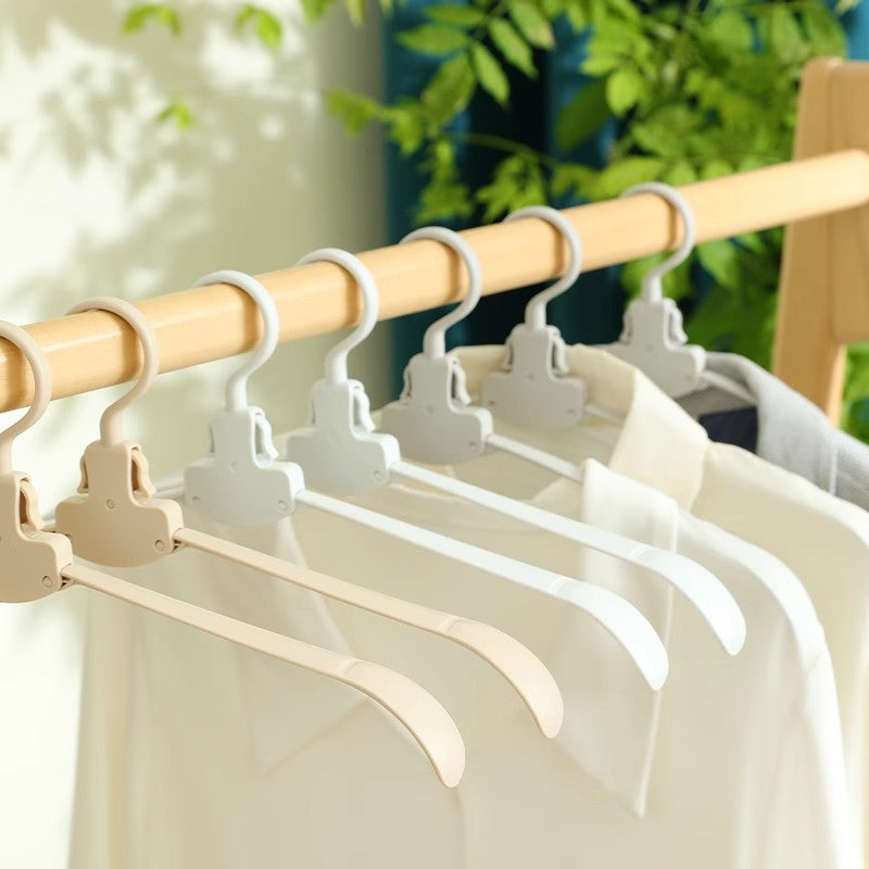 BowLift | Practical Foldable Hanger