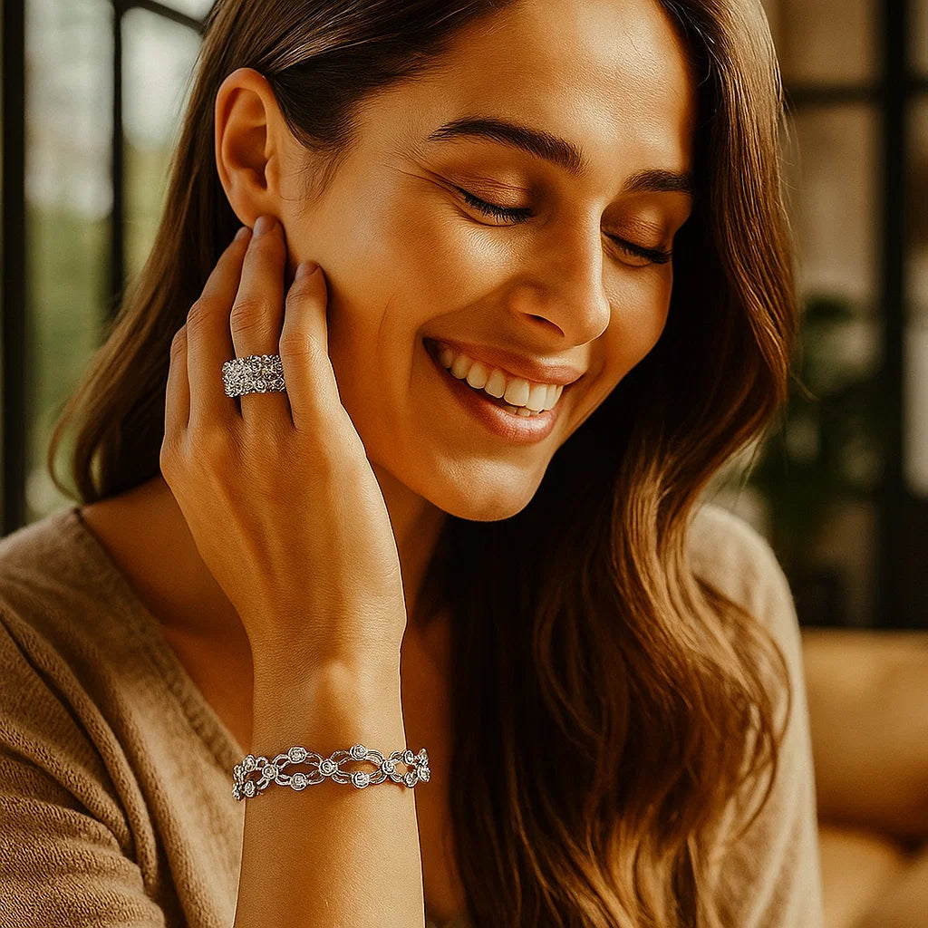 BowLift | 2-in-1-Magical expandable ring and bracelet