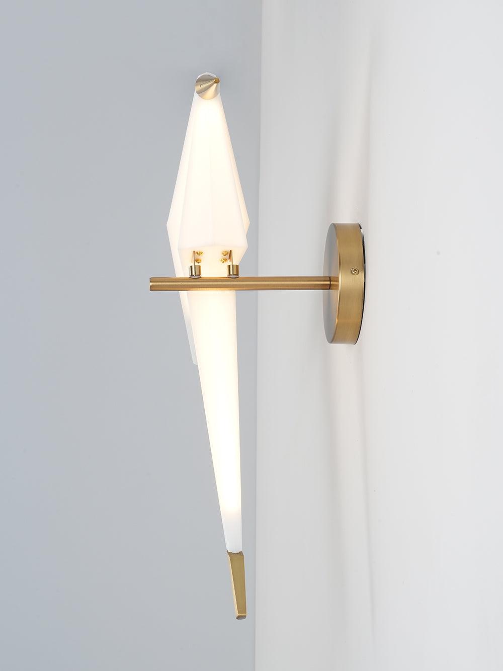 BowLift | Fancy Wall Lamp with Nature-Inspired Design