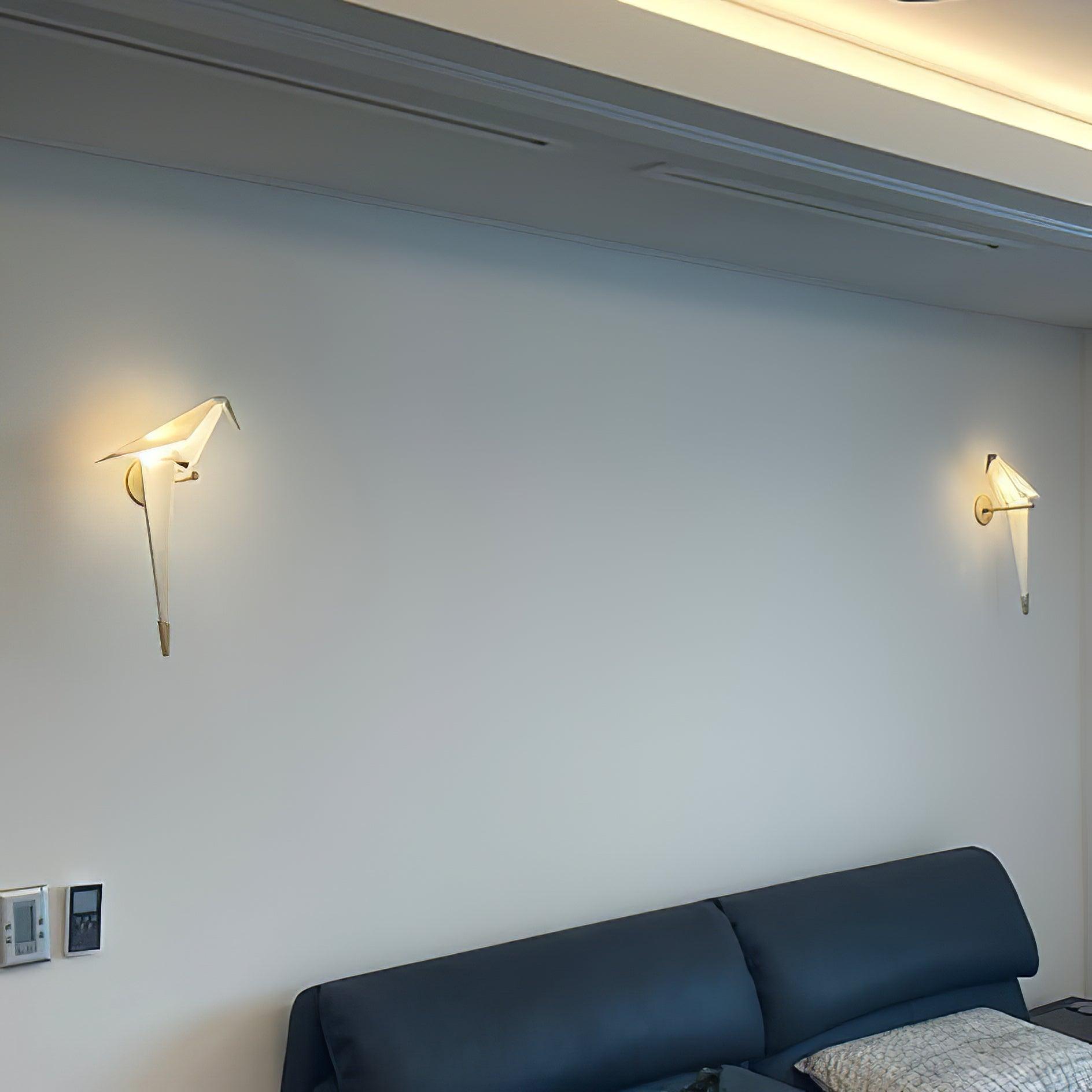 BowLift | Fancy Wall Lamp with Nature-Inspired Design