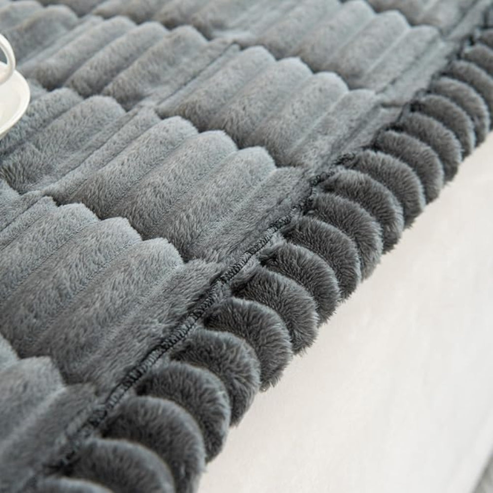 BowLift | Plush Pleated Edges Sofa Cover