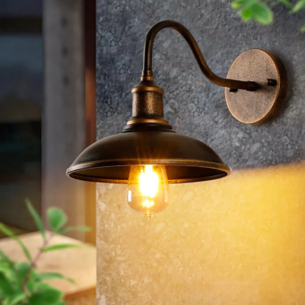 BowLift | Elegant wall lamp in retro design