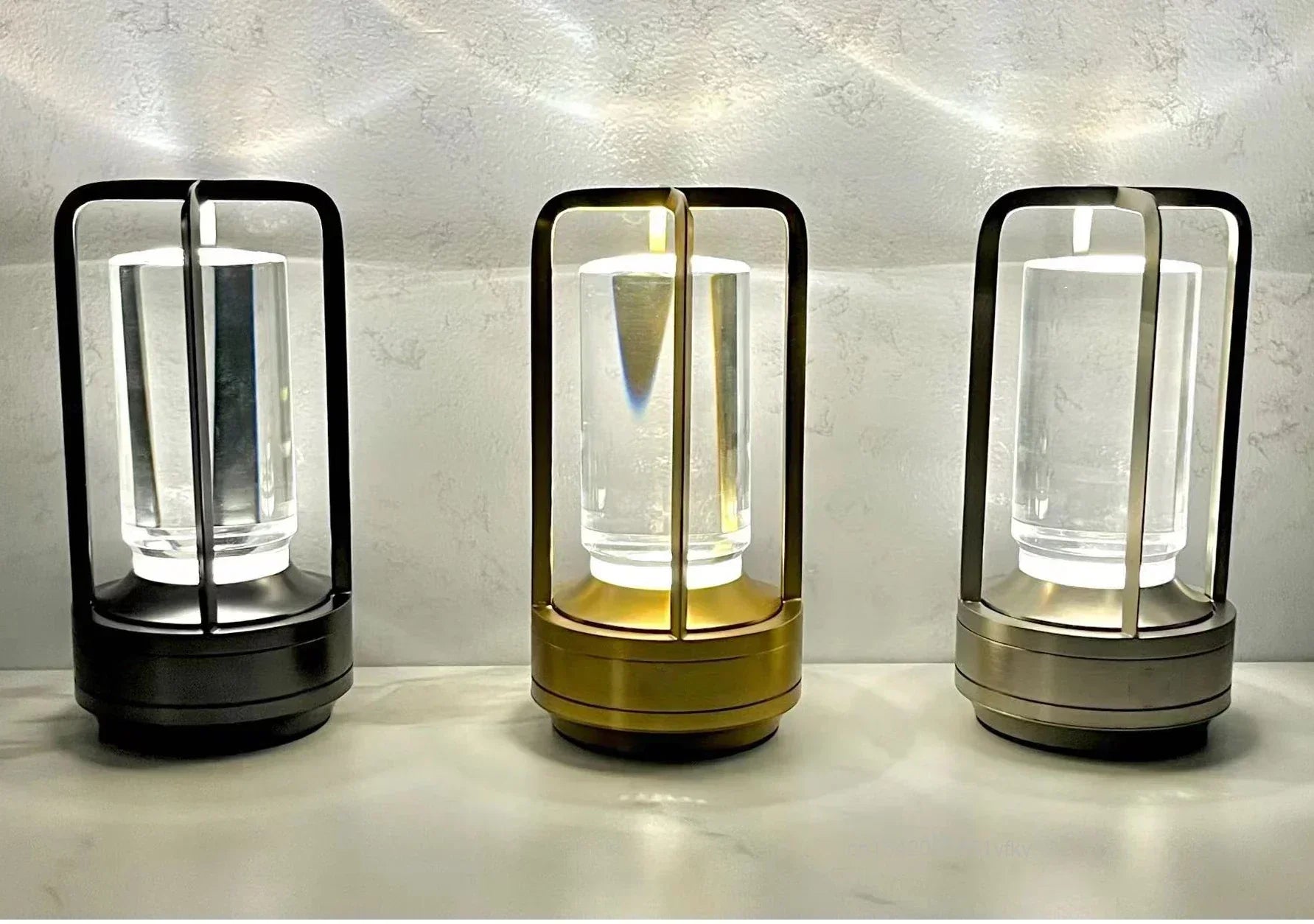 BowLift | – Portable Wireless LED Lantern with Charging Station