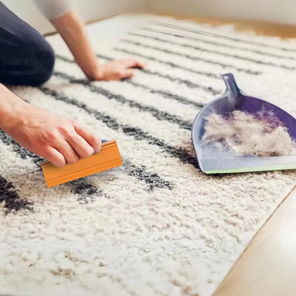 BowLift | Easy Grip Pet Hair Removal Tool for Home Carpets and Upholstery