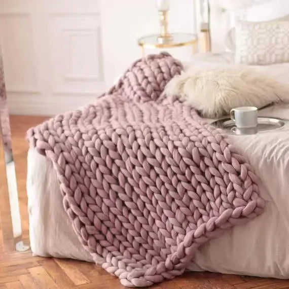 BowLift | Chunky Knit Blanket – Cozy Wool Blanket for Every Room – Soft & Warm – Perfect for Sofa and Bed
