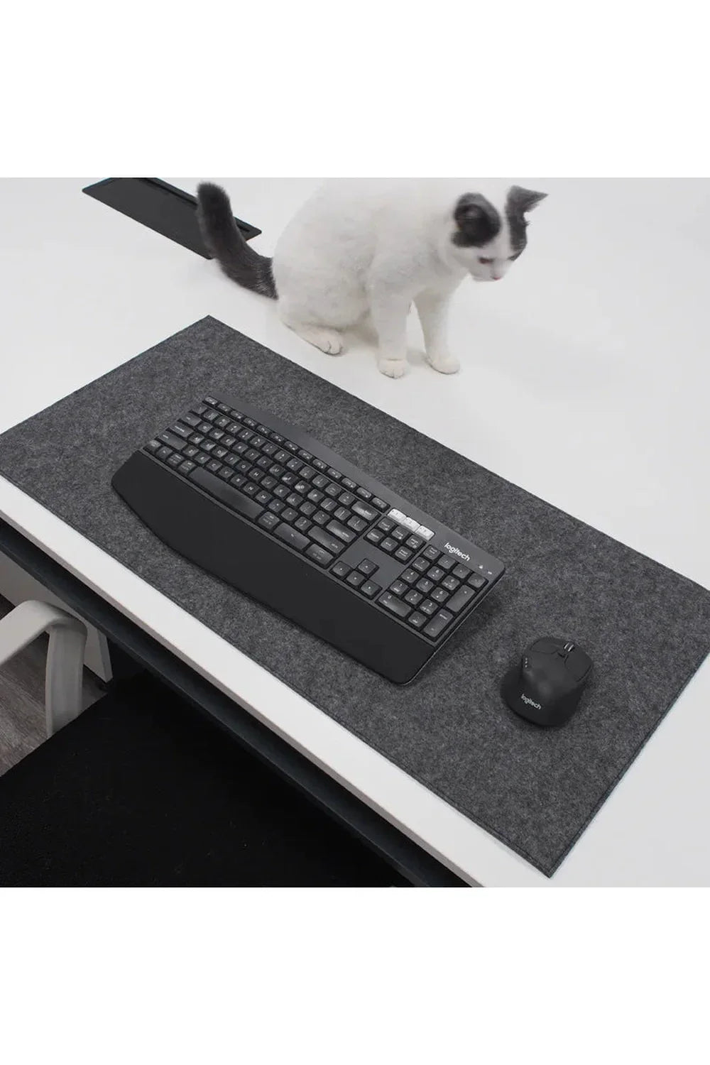 BowLift | Wool Felt Soft Desk Mat