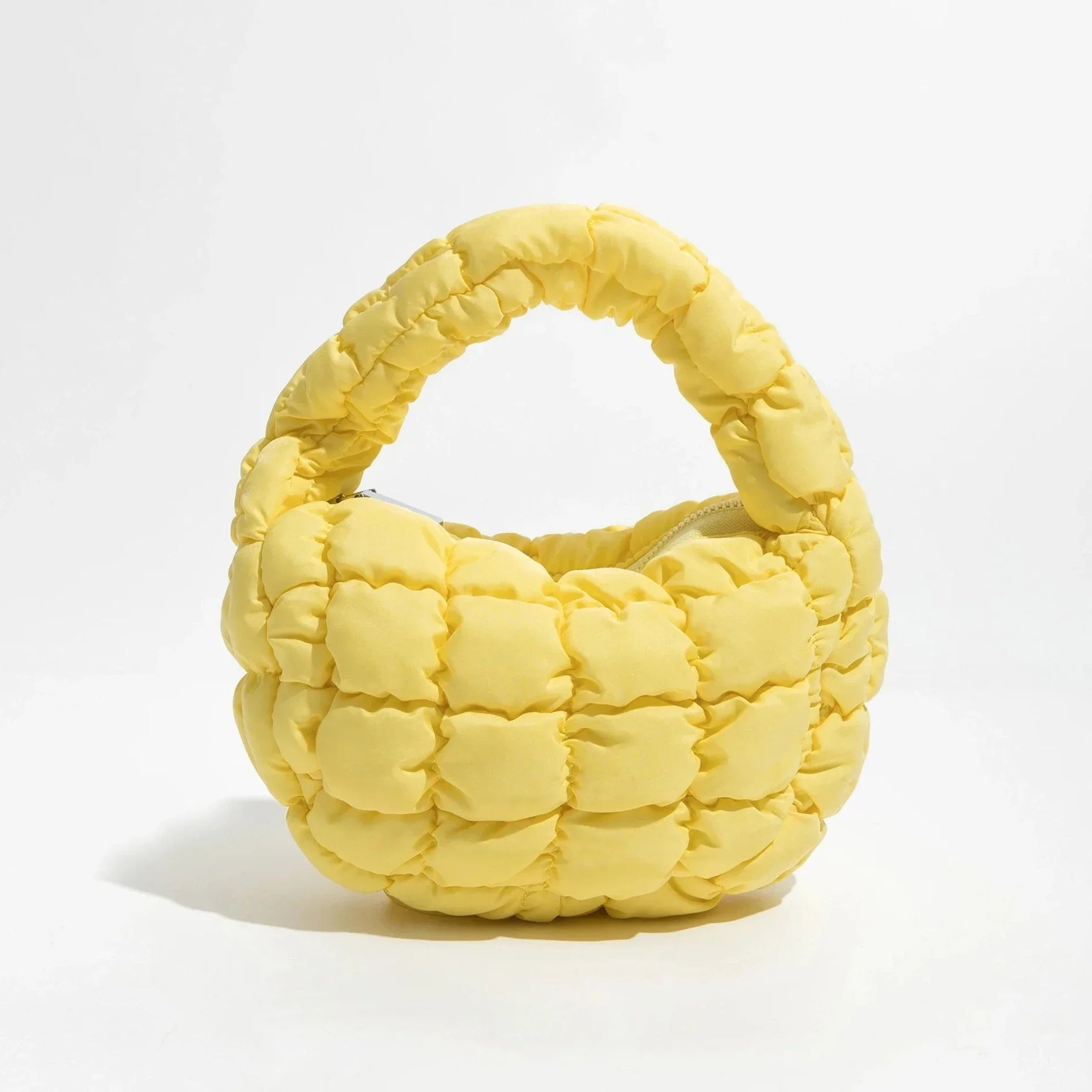 BowLift | Lively quilted round mini bag