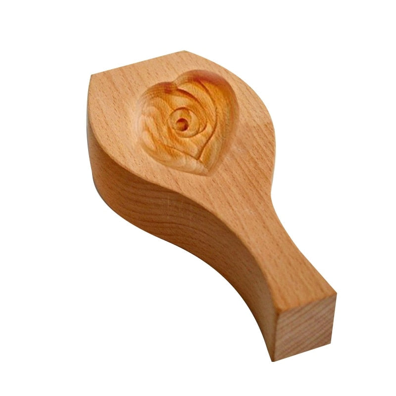 BowLift | Wooden Moon Dumpling Maker Mold