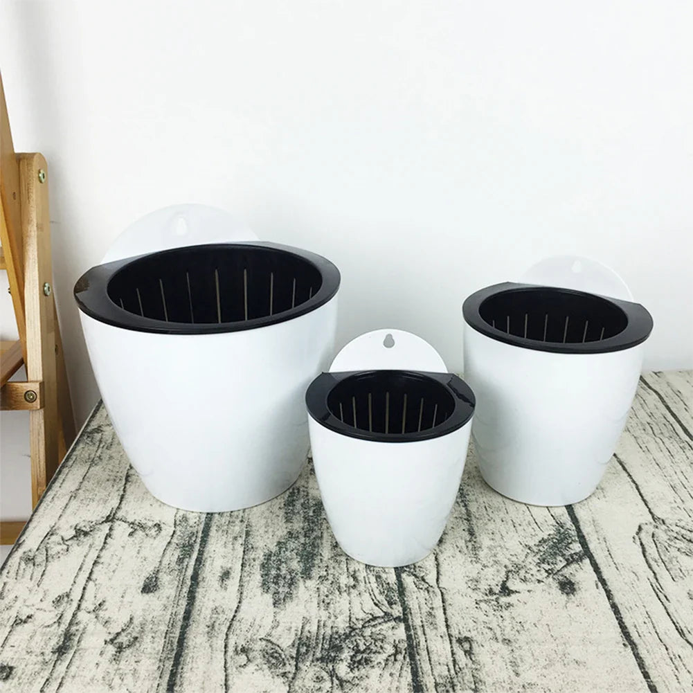 BowLift | Self-watering hanging plant pot – Modern flower pot for wall mounting
