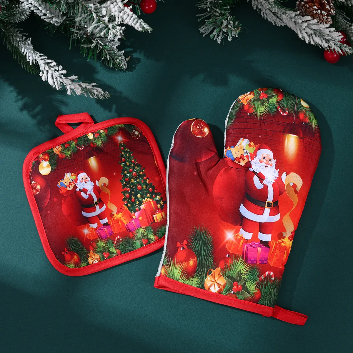 BowLift | HollyHeat Oven Gloves 2-Piece Set | Christmas Baking Gloves with Festive Design | Heat Resistant Kitchen Gloves for Christmas & New Year