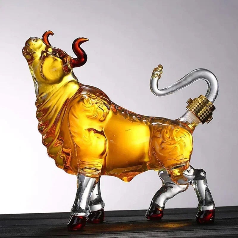 BowLift | Artistic Bull Glass Decanter