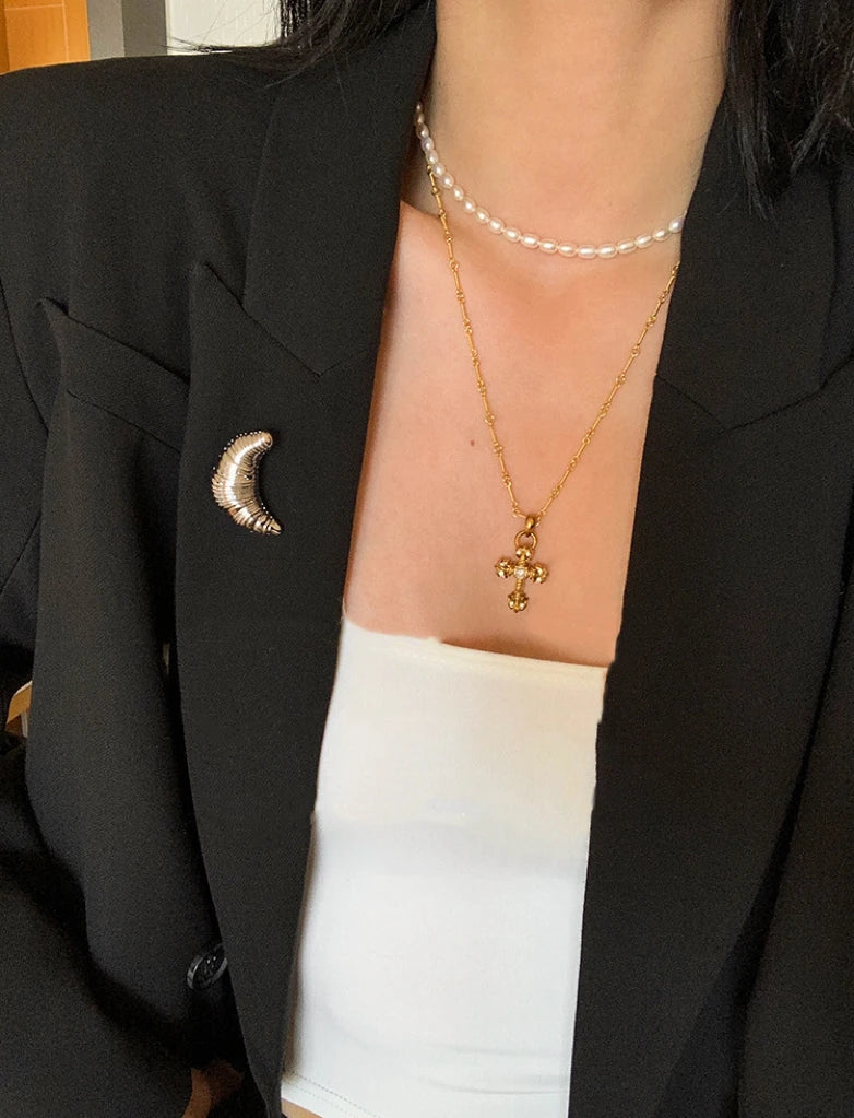 BowLift | Classic Croissant Accent Brooch