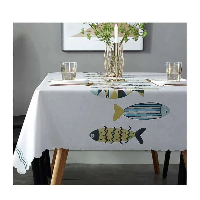 BowLift | Rectangular Stain-Resistant Tablecloth with Aquatic Design