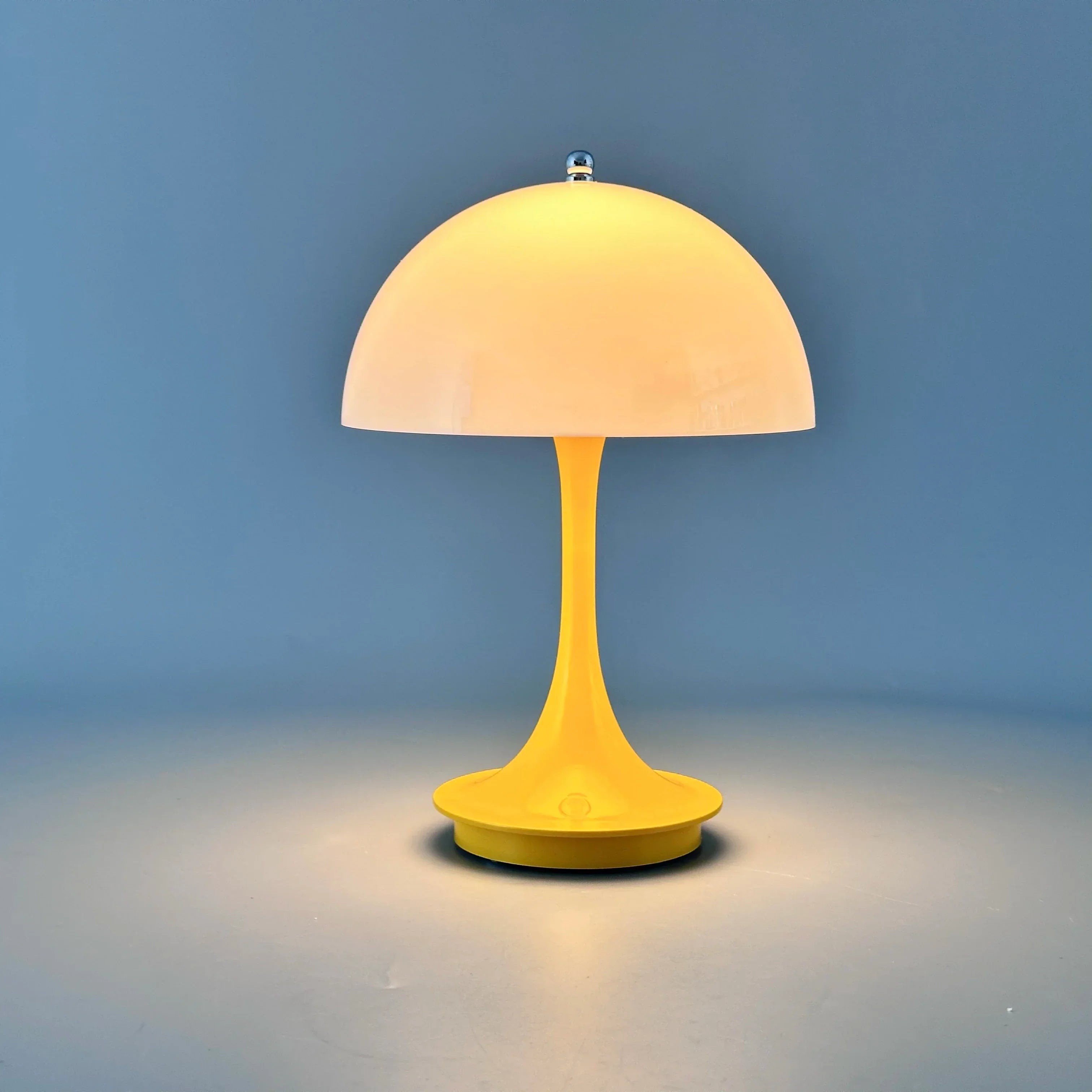 BowLift | Mushroom 3-Color Dimmable Rechargeable LED Table Lamps
