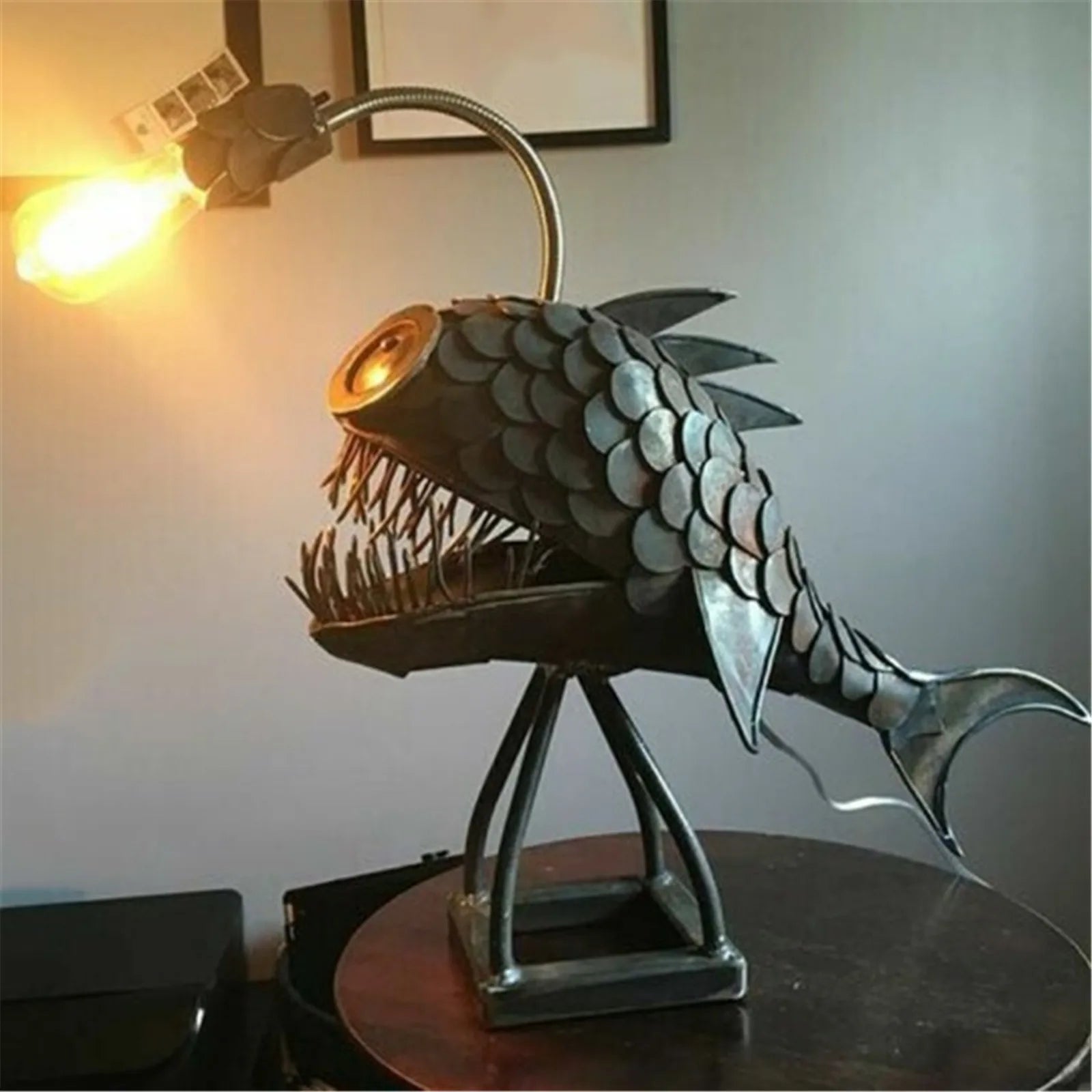 BowLift | Table lamp - RusticFish - Adjustable lighting - Handmade artistic charm