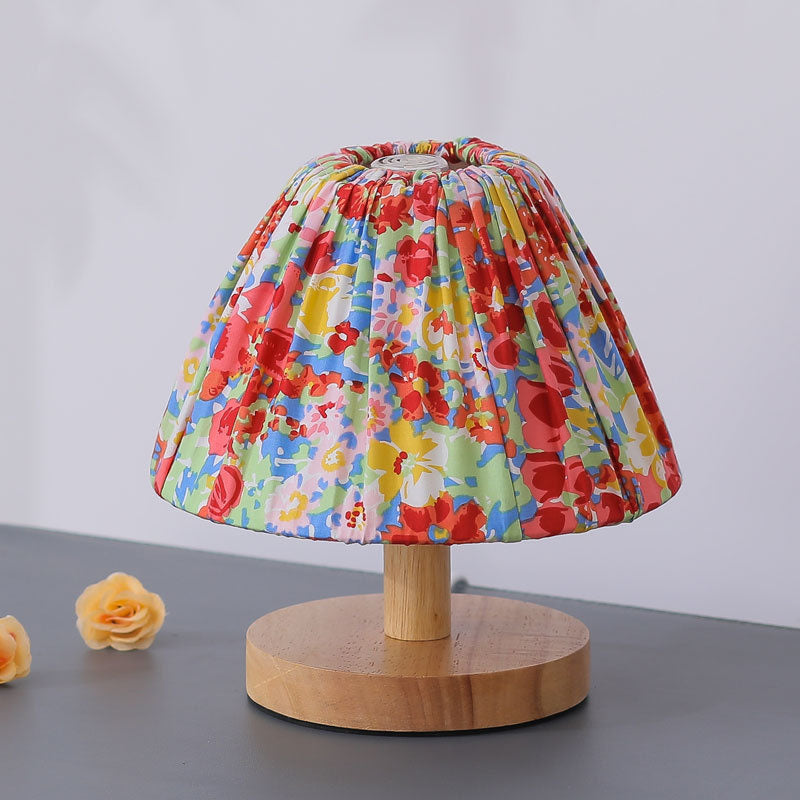 BowLift | Modern Minimalist Creative Iron Flower Shape 1-Lamp Table Lamp