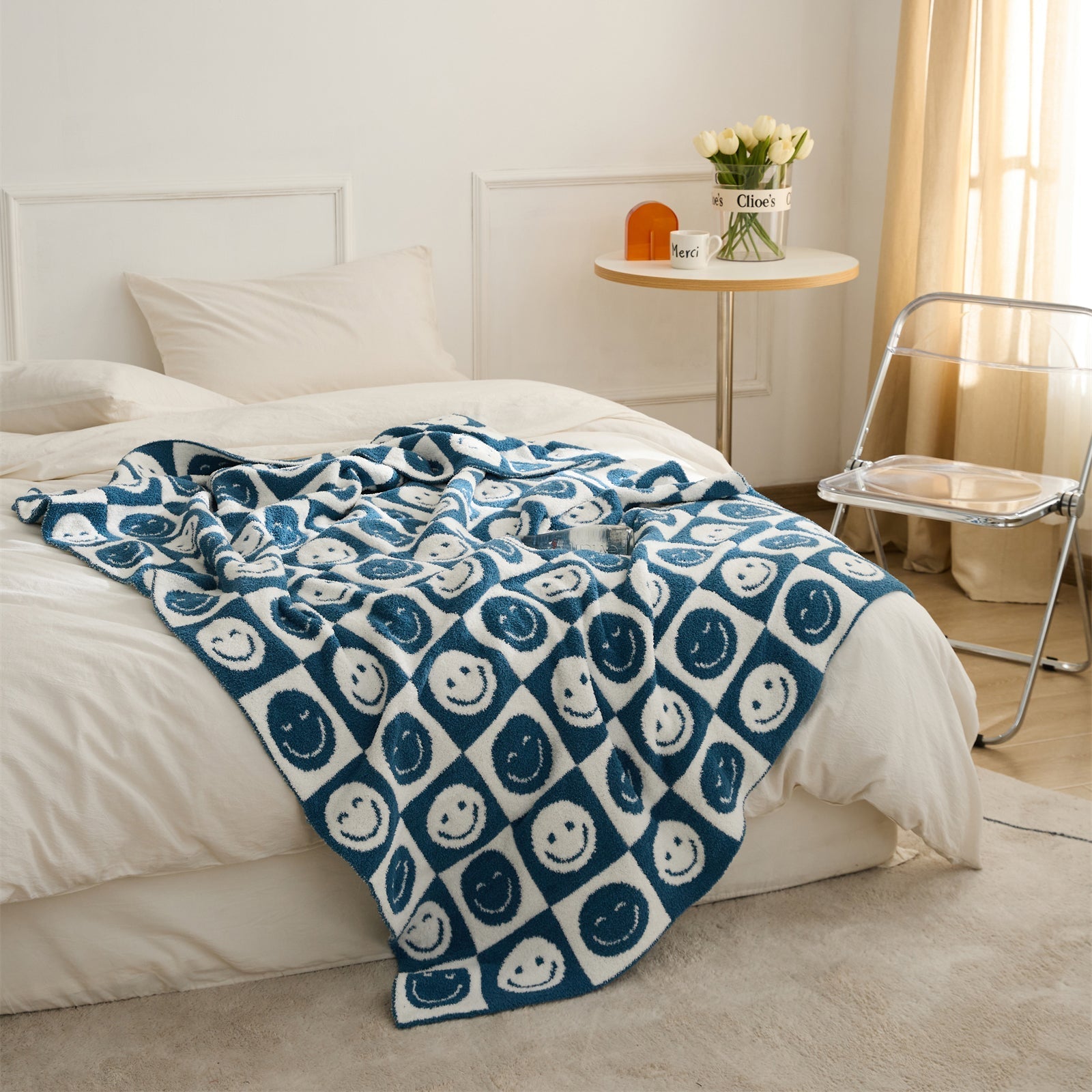 BowLift | Smiley Checked Blanket