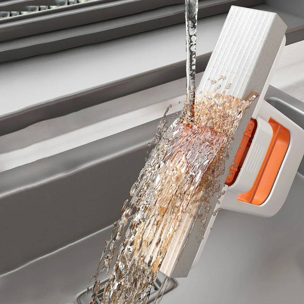 BowLift | Hands-Free Squeeze Ease Mini Mop