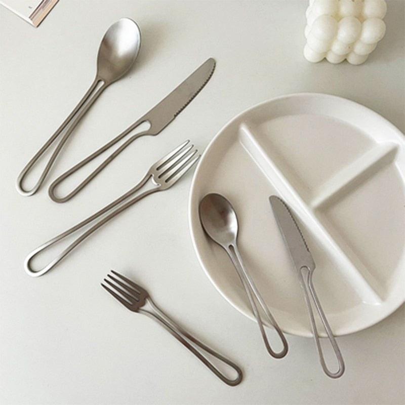 BowLift | Outline Cutlery Set made of Stainless Steel