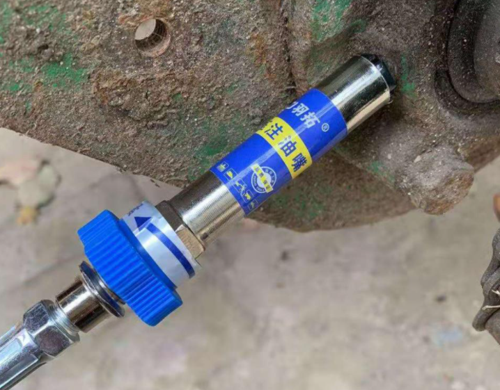 BowLift | High Pressure Grease Coupler