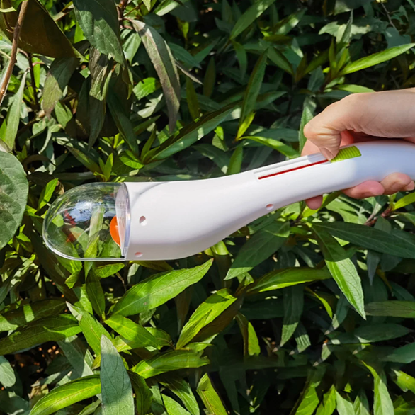 BowLift | BugWhisper – Catch insects gently & safely!