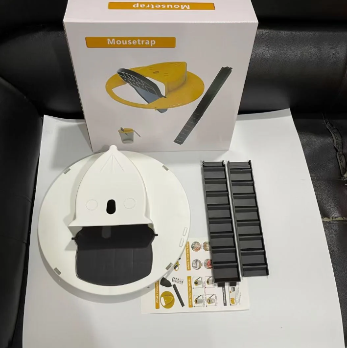 BowLift | Self-closing mouse trap with automatic reset