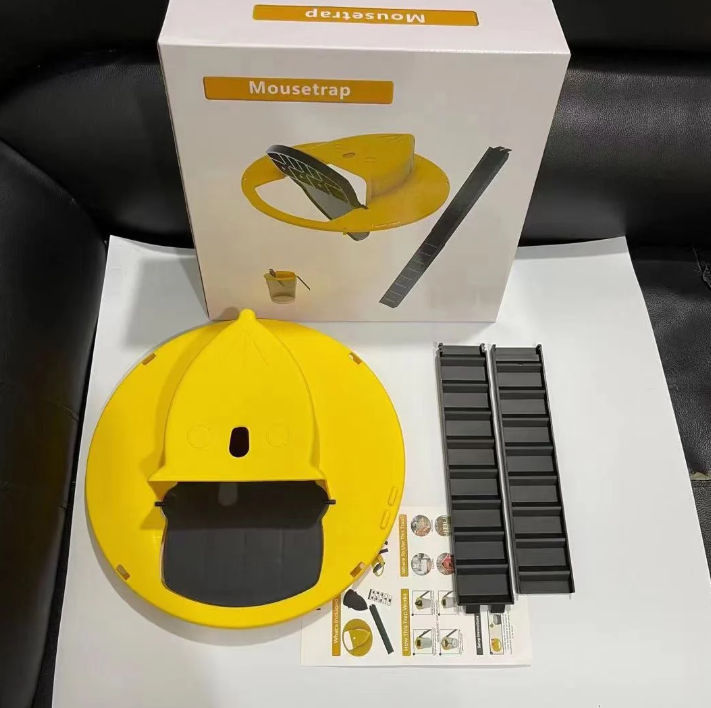 BowLift | Self-closing mouse trap with automatic reset