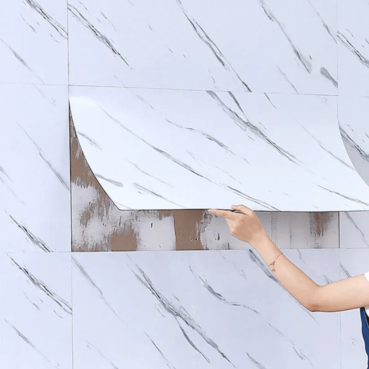 BowLift | Elegant Self-Adhesive Marble PVC Floor Tiles