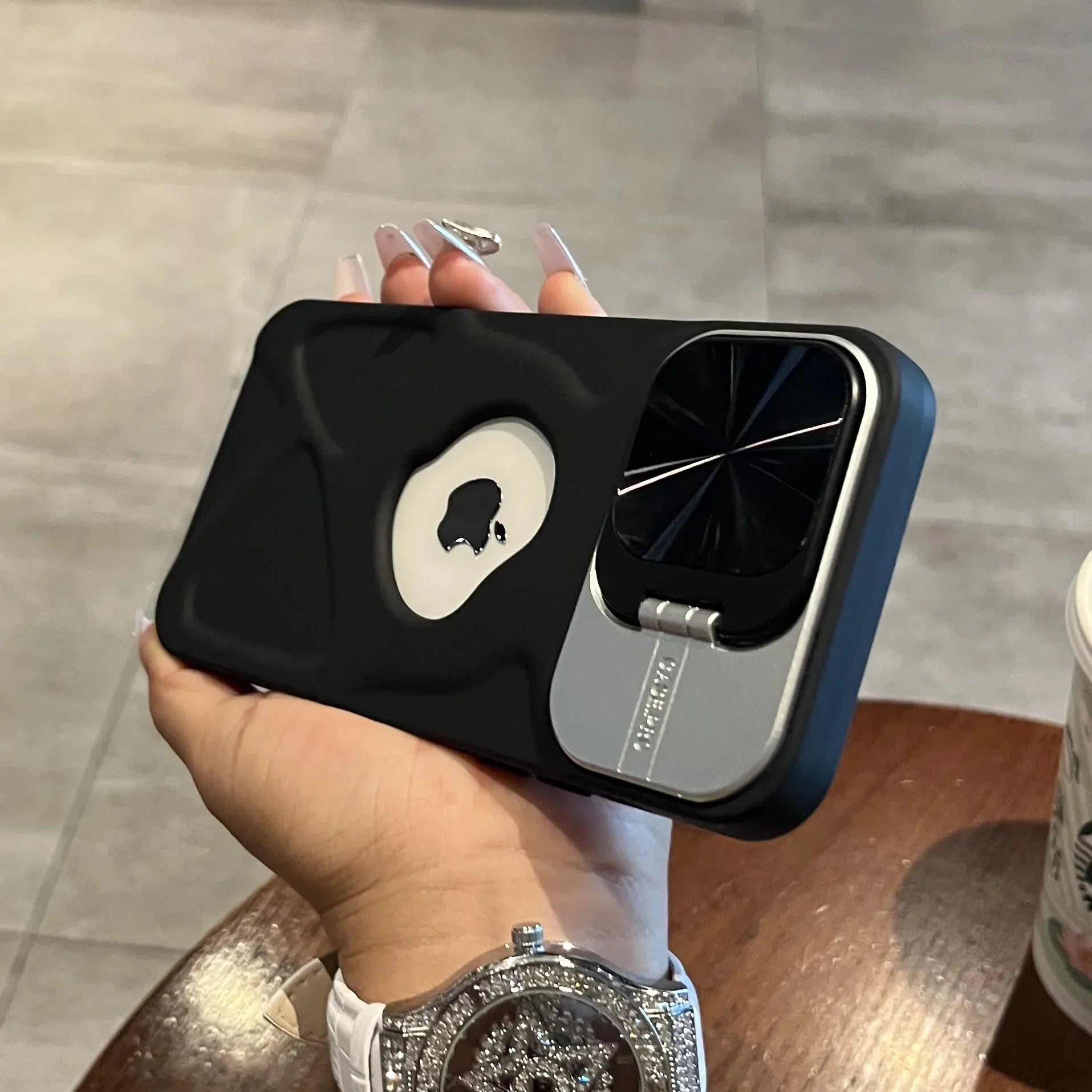 BowLift | Magsafe Silicone Lens Flip IPhone Case