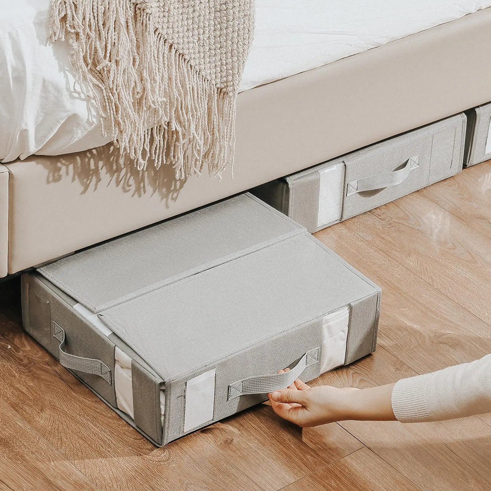 BowLift | Foldable Bed Sheet Organizer