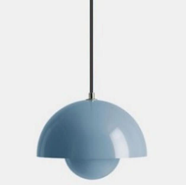BowLift | Elegant pendant light with soft, diffuse light for relaxed living spaces