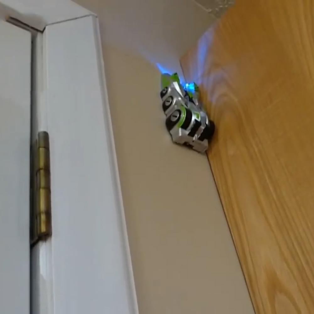 BowLift | Anti-Gravity Wall Climbing Car