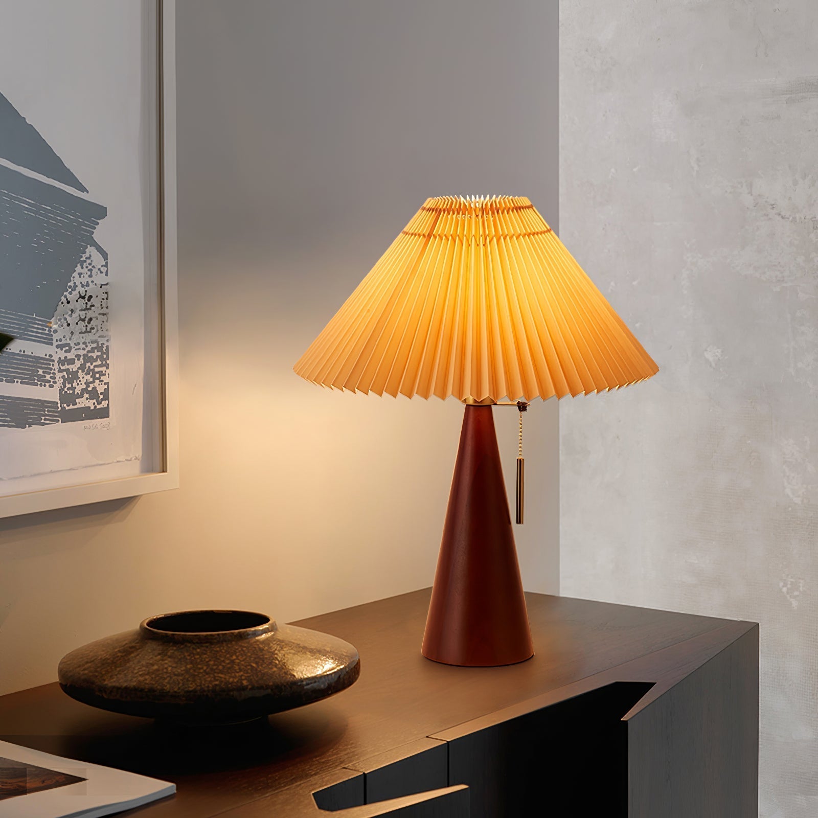 BowLift | AntiqueRadiance – Elegant Wood and Metal Table Lamp