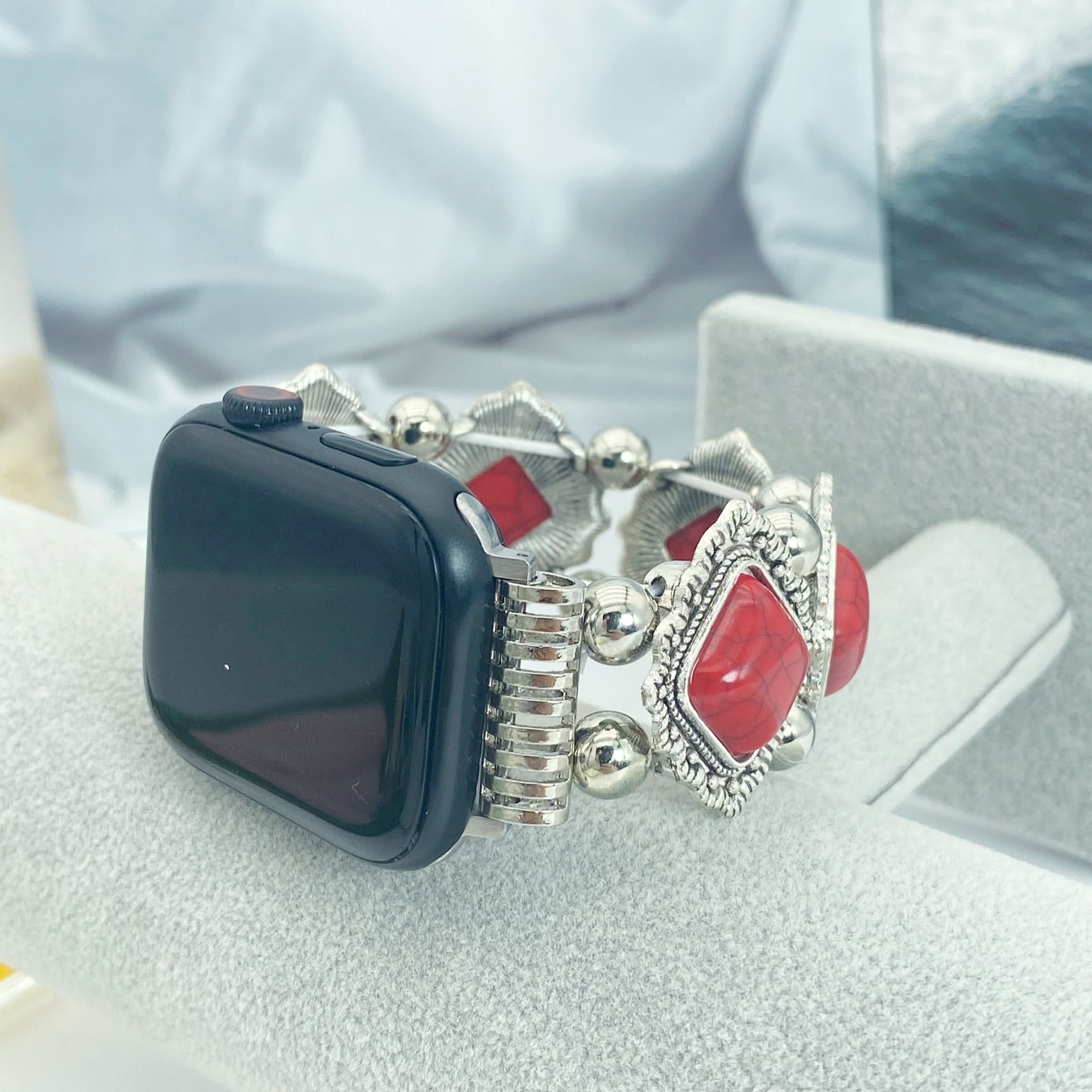 BowLift | Artistic smartwatch band in turquoise in boho design