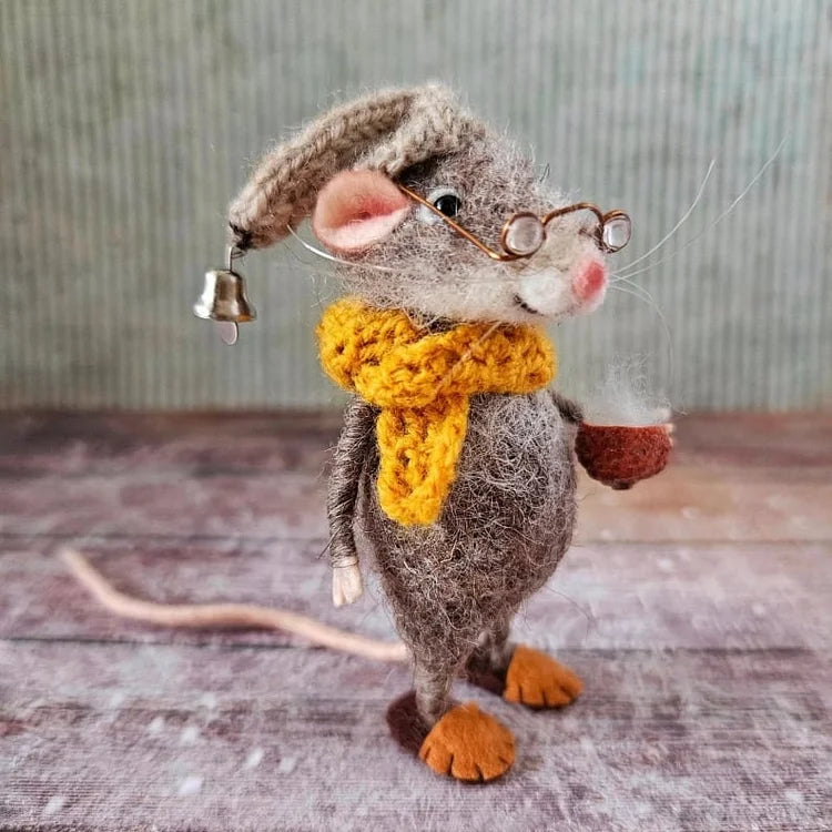 BowLift | Handmade Felted Mouse Decoration | Eco-Friendly Wool | Holiday Ornament & Gift