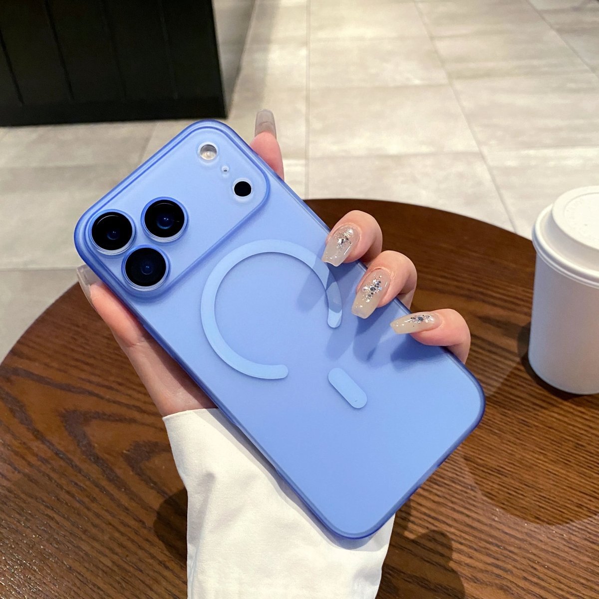 BowLift | AURACLEAR – Ultra-Thin Matte Clear MagSafe Case for iPhone