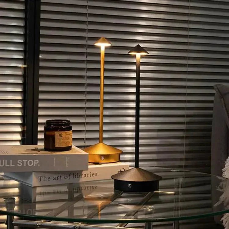 BowLift | BeamLuxe - Sleek Wireless Table Light