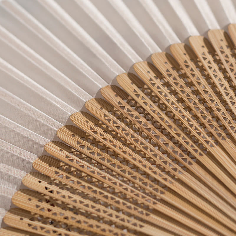 BowLift | Hand fan made of bamboo silk