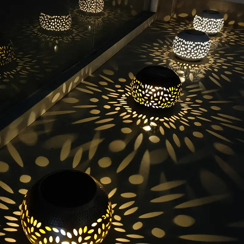 BowLift | Polka Dot Solar Garden Lighting – Decorative Lamp for Outdoor and Terrace