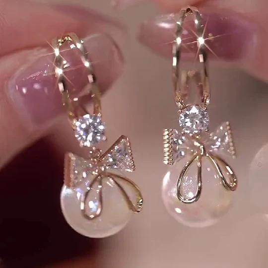 BowLift | Bow Pearl Earrings