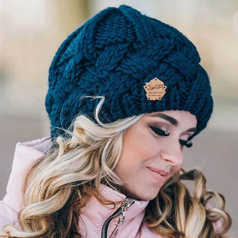 BowLift | Comfortable Knitted Hat – Soft Wool Blend Winter Beanie