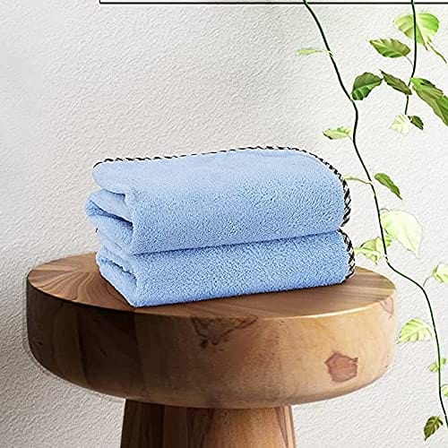 BowLift | Solenza Premium Bath Towel | Lightweight microfiber towel with fast-dry technology