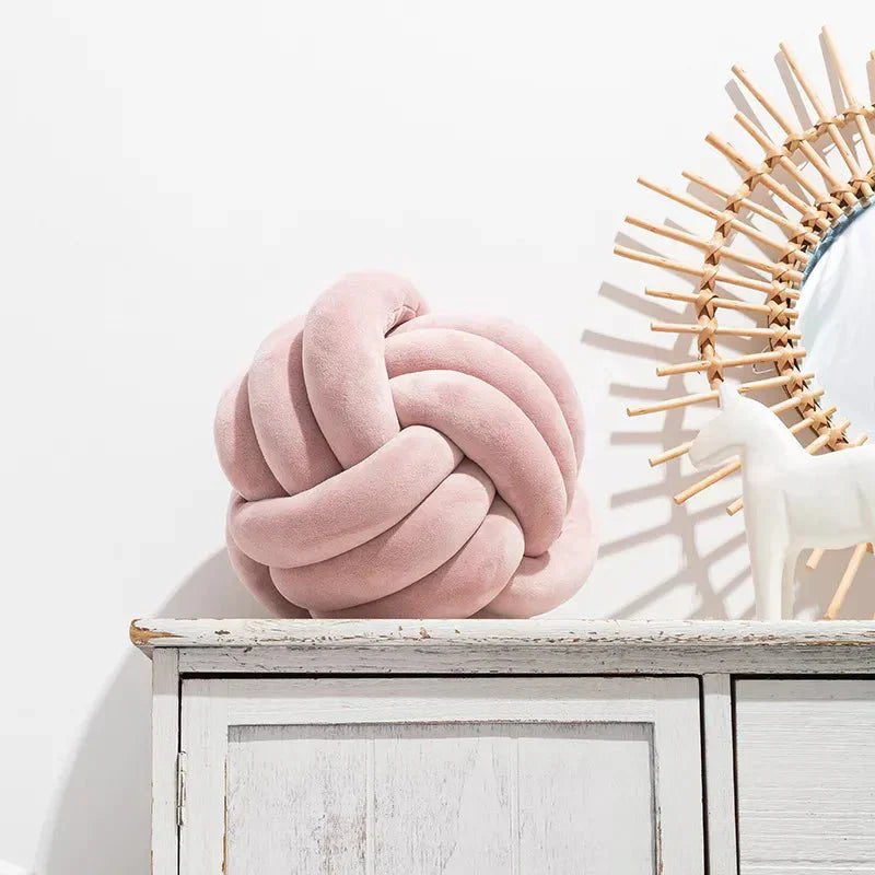 BowLift | Decorative, soft cushion with knotted ball in suede look