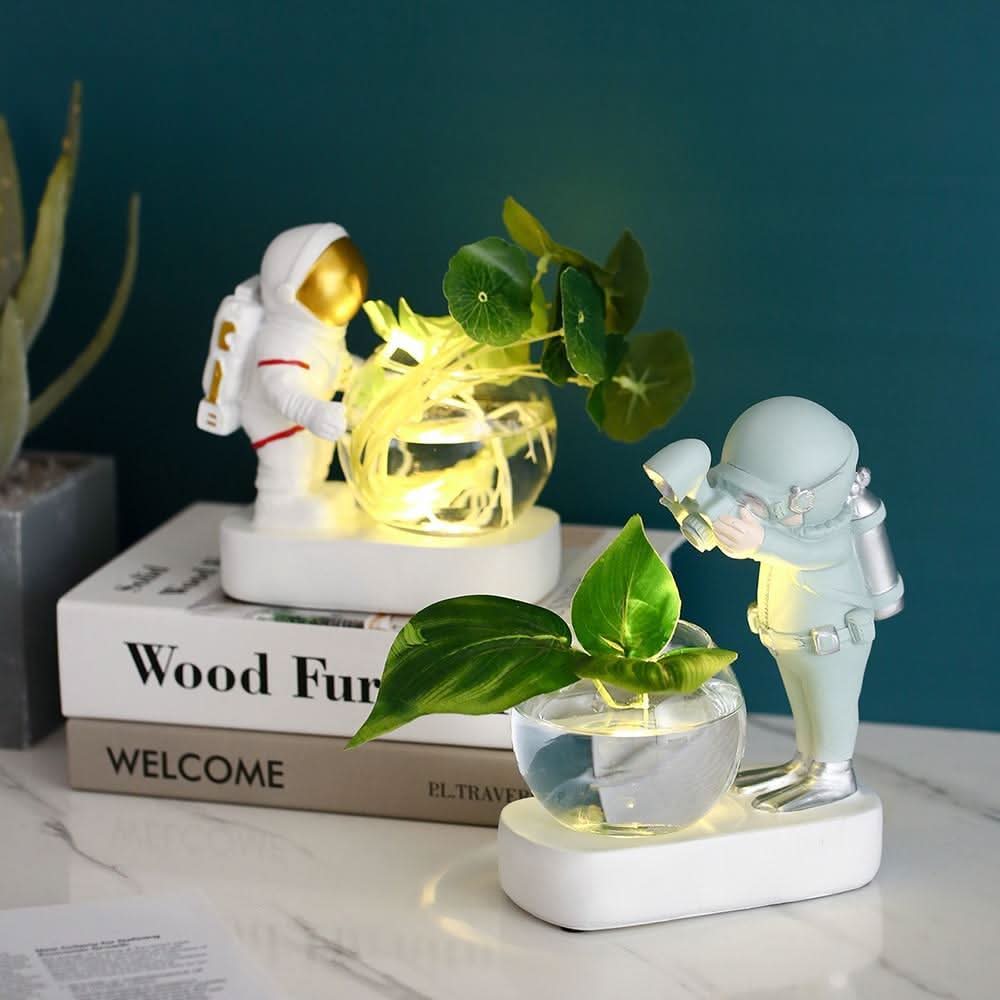 BowLift | ASTROVA – Creative Astronaut Plant Vases for Modern Living